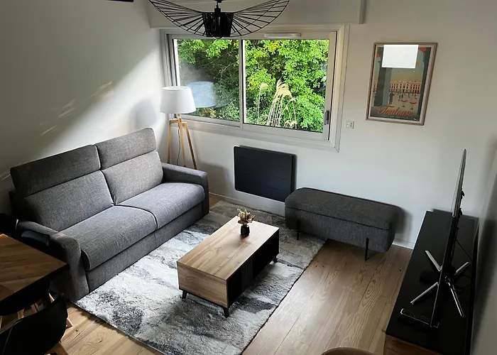 De Charme Sur Golf *